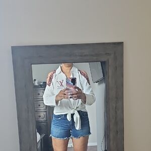 Cut-out shoulder Louis Vuitton Off-white blouse.